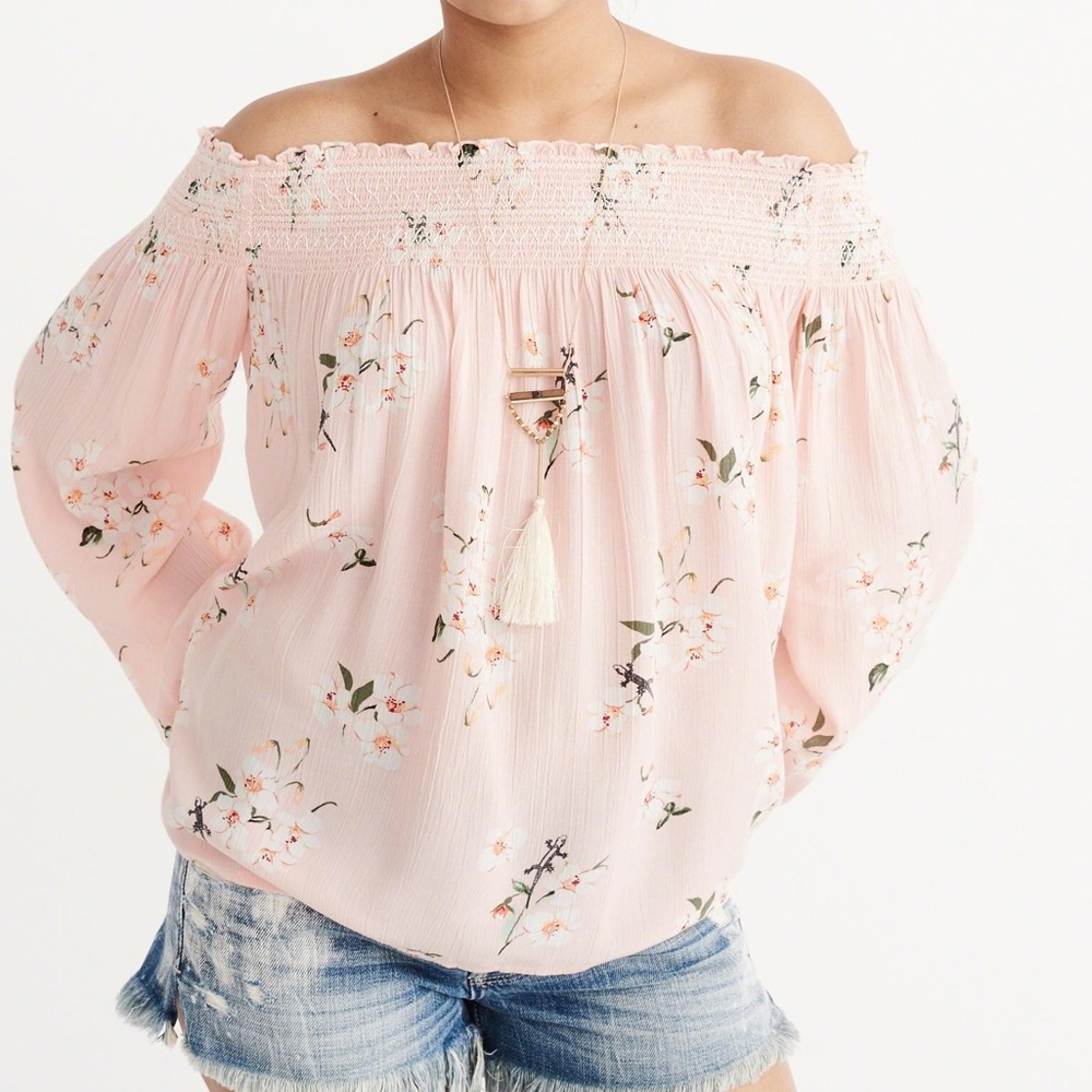 Size S Abercrombie Off The Shoulder